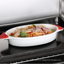 ceramic oval baking dish with silicone handle